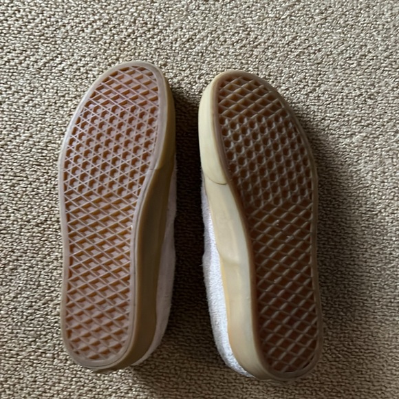 Vans pale pink suede slip on sneakers. - Picture 3 of 6